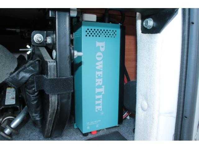 キャンピングカーバンコン