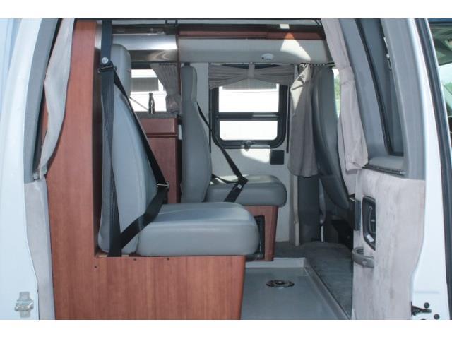 キャンピングカーバンコン