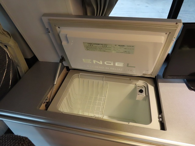 キャンピングカーバンコン