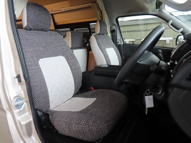 キャンピングカーバンコン