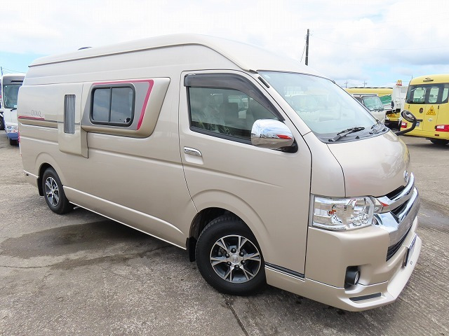 キャンピングカーバンコン