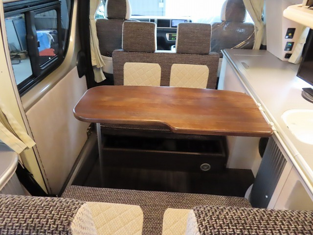 キャンピングカーバンコン