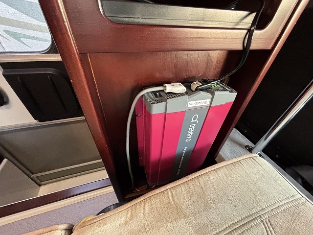 キャンピングカーキャブコン