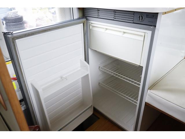 キャンピングカーキャブコン