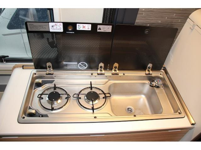 キャンピングカーバンコン