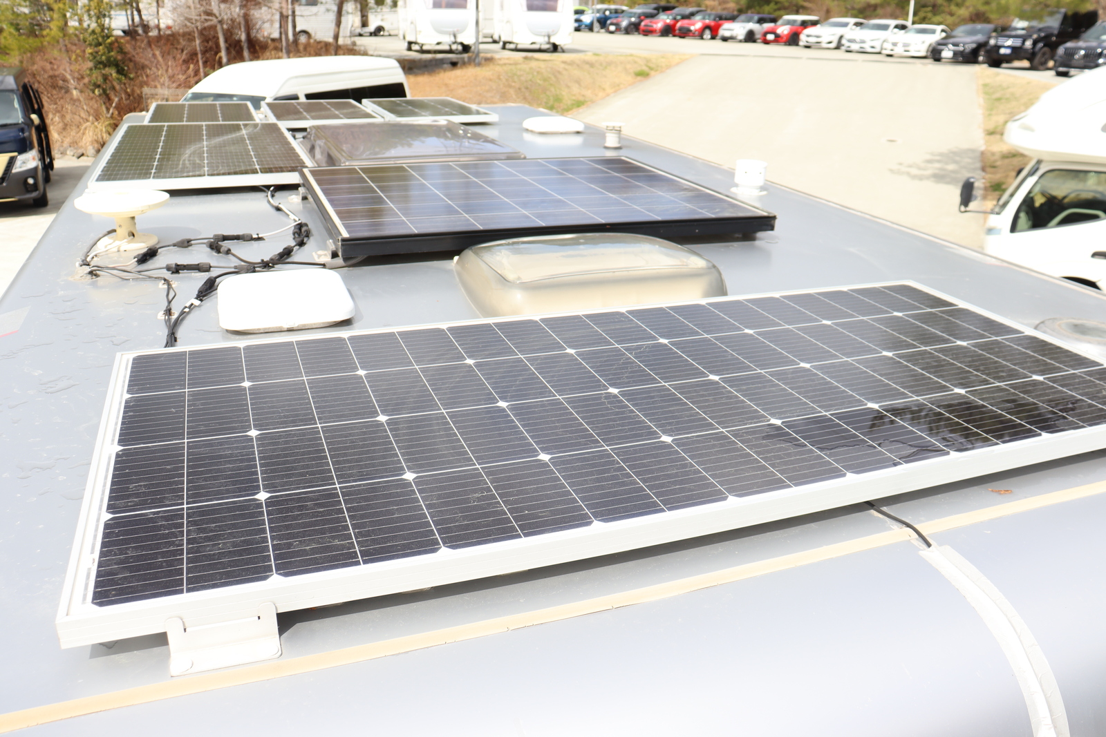 キャンピングカートレーラー