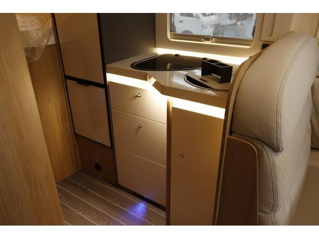 キャンピングカーキャブコン