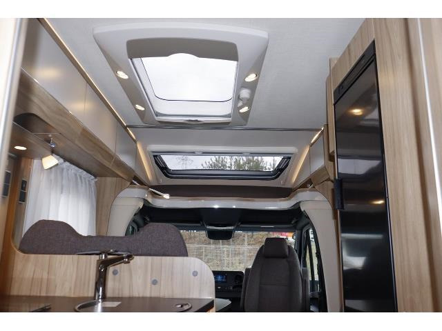 キャンピングカーキャブコン