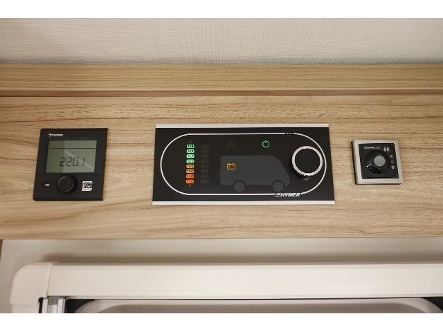 キャンピングカーキャブコン