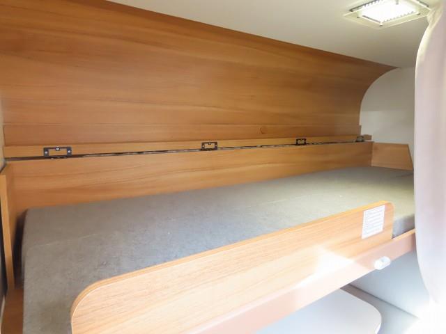 キャンピングカートレーラー