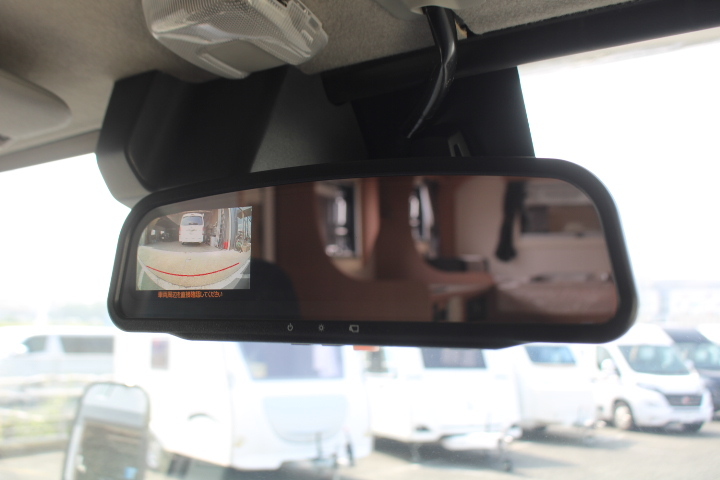 キャンピングカーキャブコン