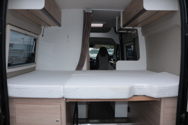 キャンピングカーバンコン