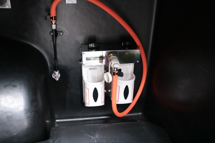 キャンピングカーバンコン