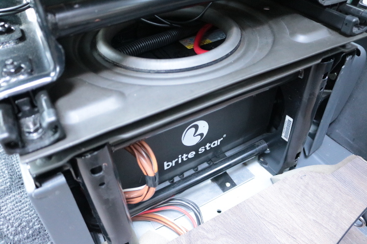 キャンピングカーバンコン