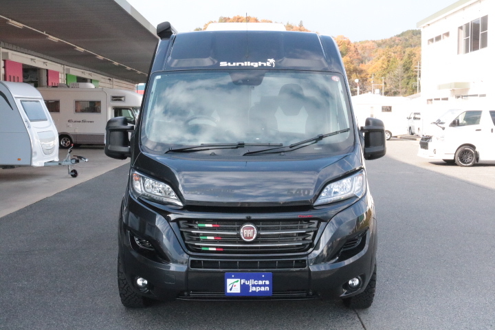 キャンピングカーバンコン