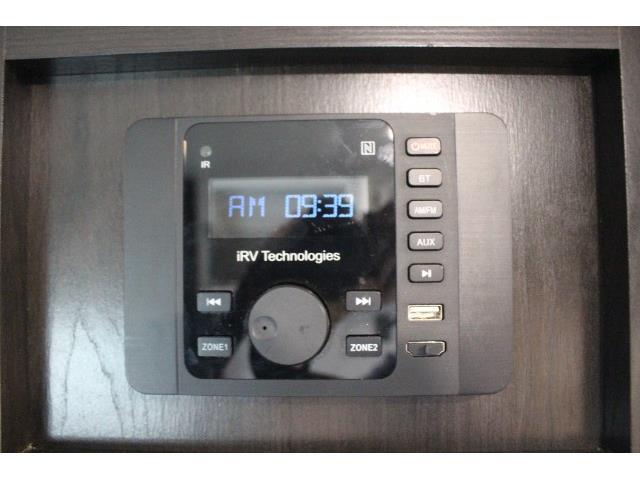 キャンピングカートレーラー