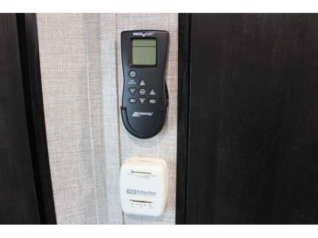 キャンピングカートレーラー