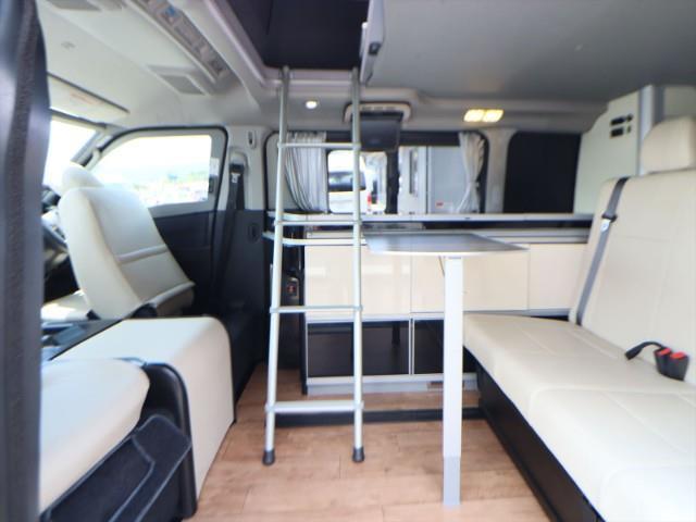 キャンピングカーバンコン