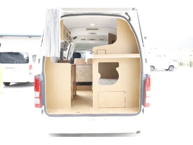 キャンピングカーバンコン