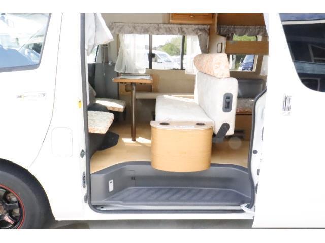 キャンピングカーバンコン