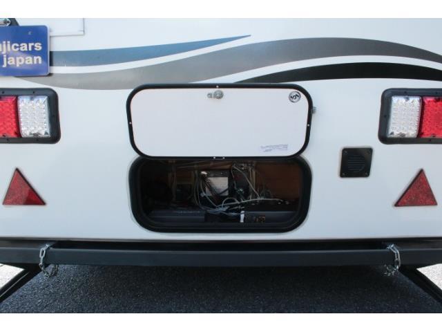 キャンピングカートレーラー