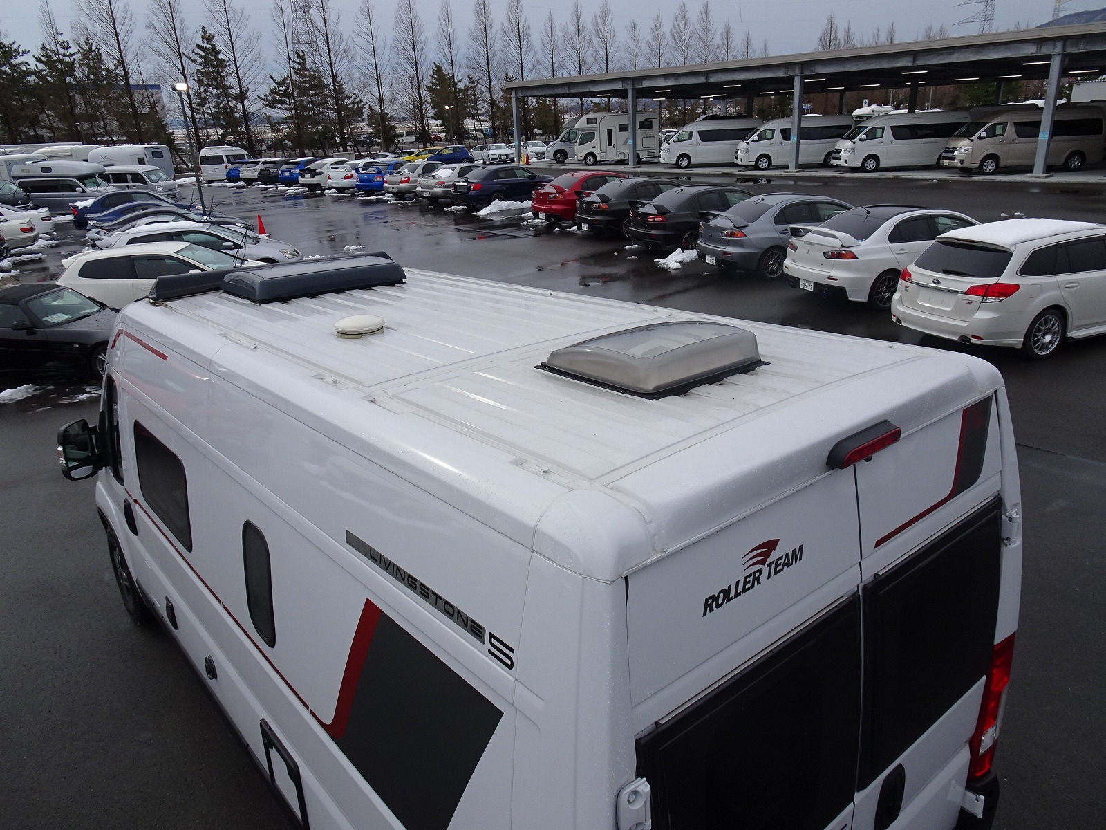 キャンピングカーバンコン