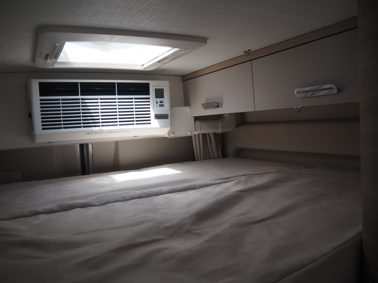 キャンピングカーバンコン