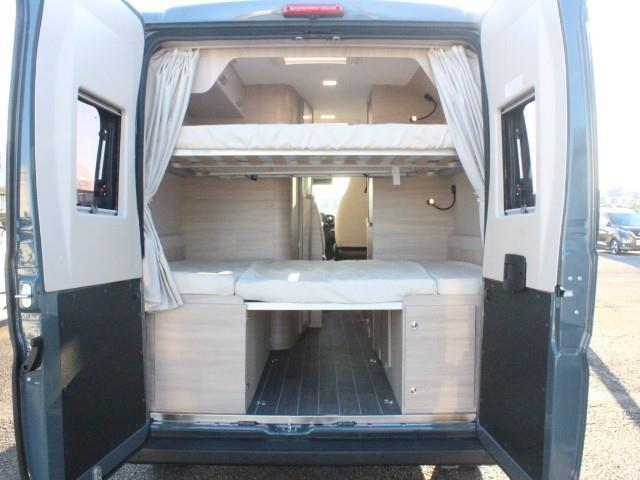 キャンピングカーバンコン