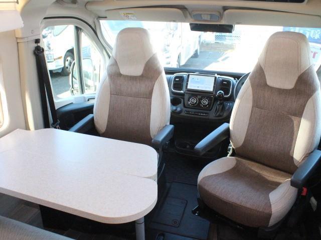 キャンピングカーバンコン