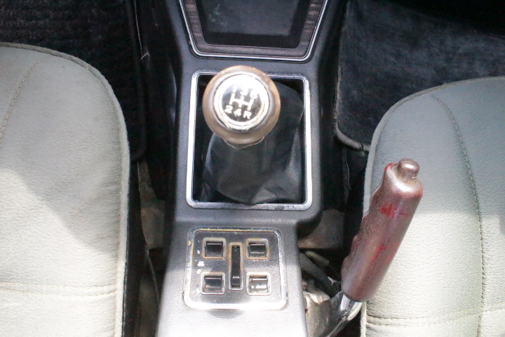 日産ローレル