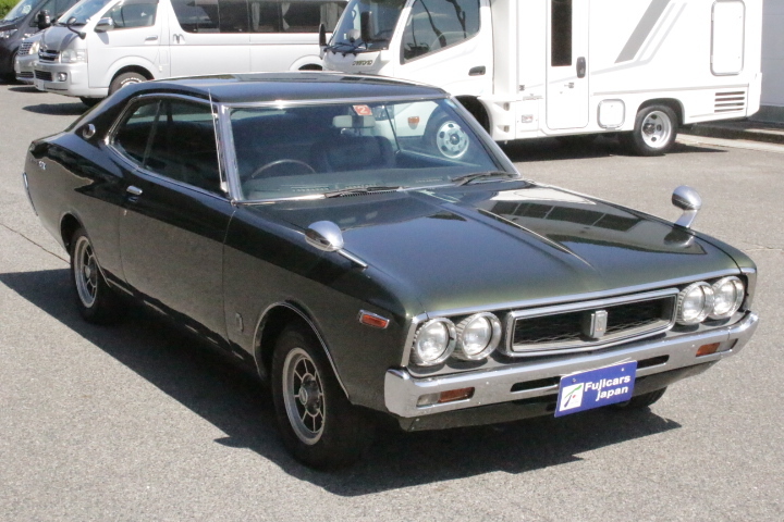 日産ローレル