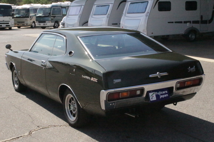 日産ローレル