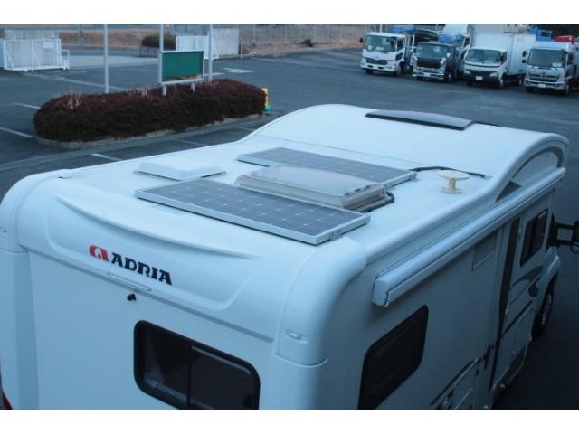 キャンピングカーキャブコン