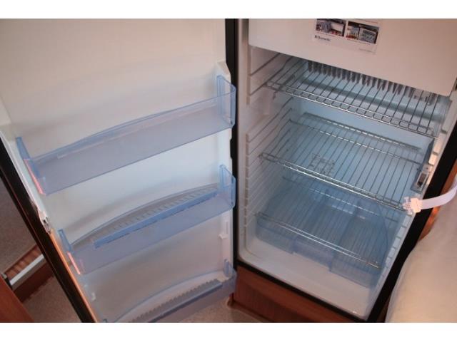 キャンピングカーキャブコン