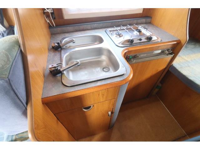 キャンピングカーキャブコン