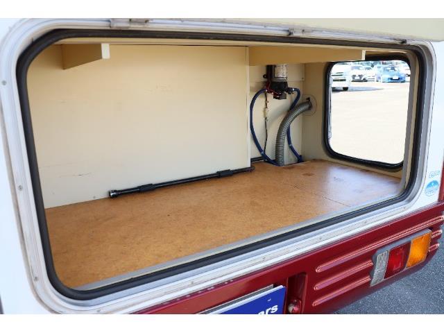 キャンピングカーキャブコン