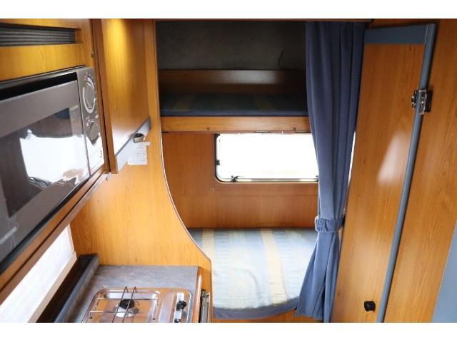 キャンピングカーキャブコン