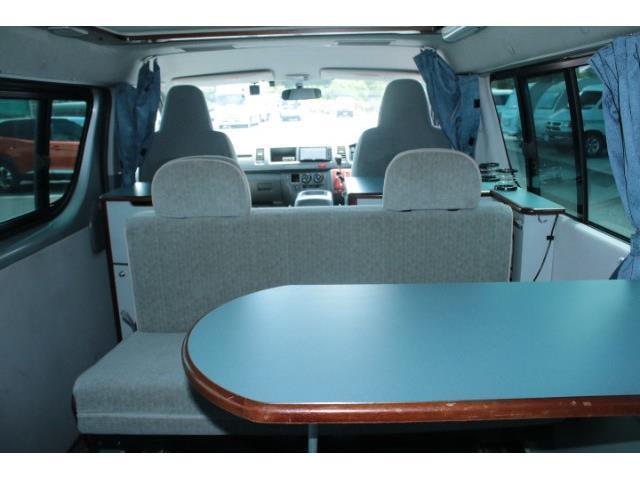 キャンピングカーバンコン