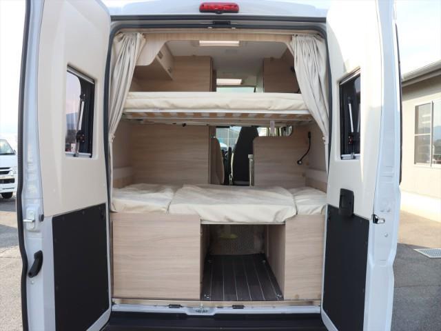 キャンピングカーバンコン