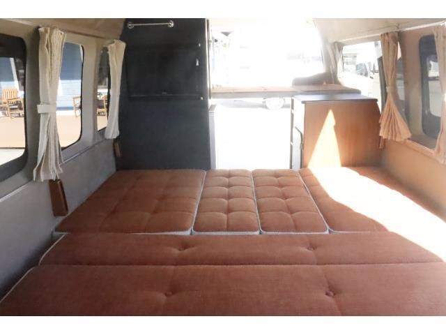 キャンピングカーバンコン