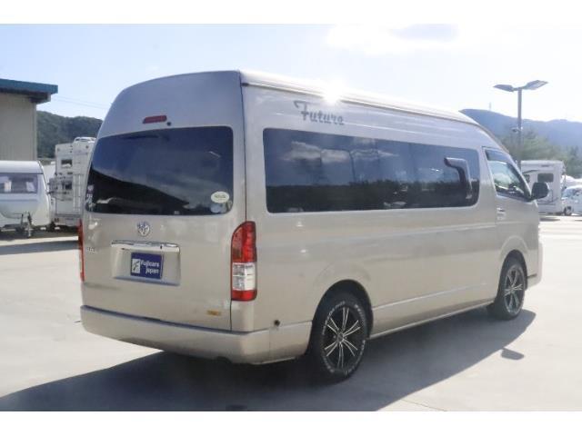 キャンピングカーバンコン