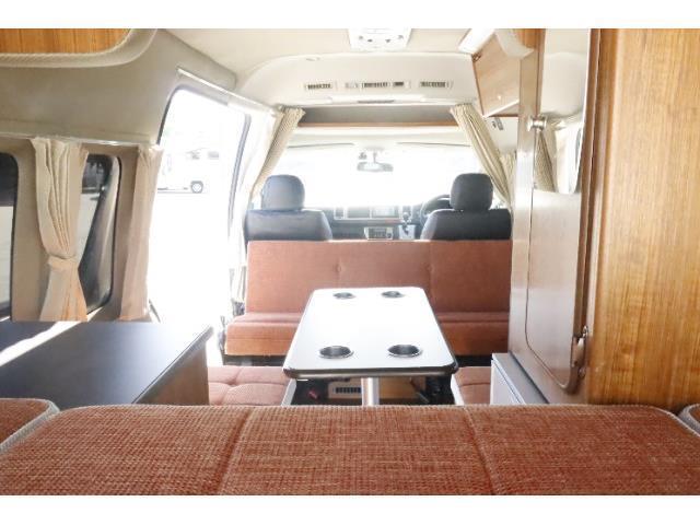 キャンピングカーバンコン