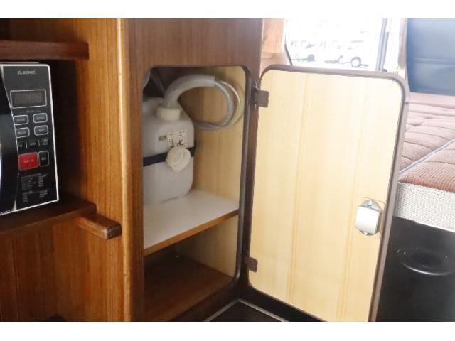 キャンピングカーバンコン