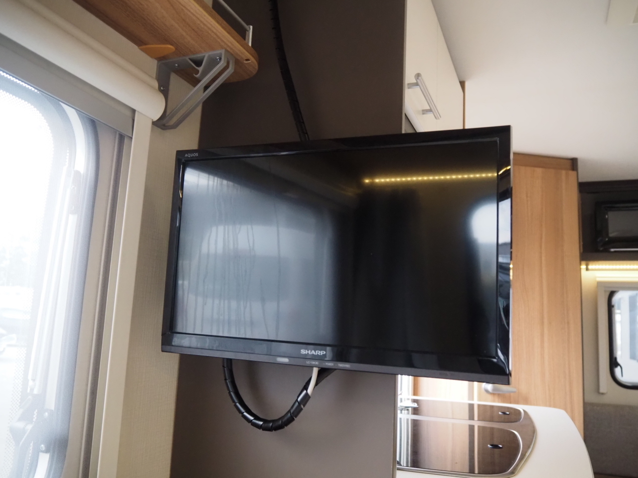 キャンピングカートレーラー