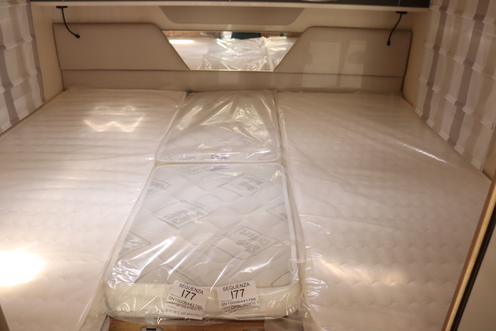 キャンピングカーキャブコン