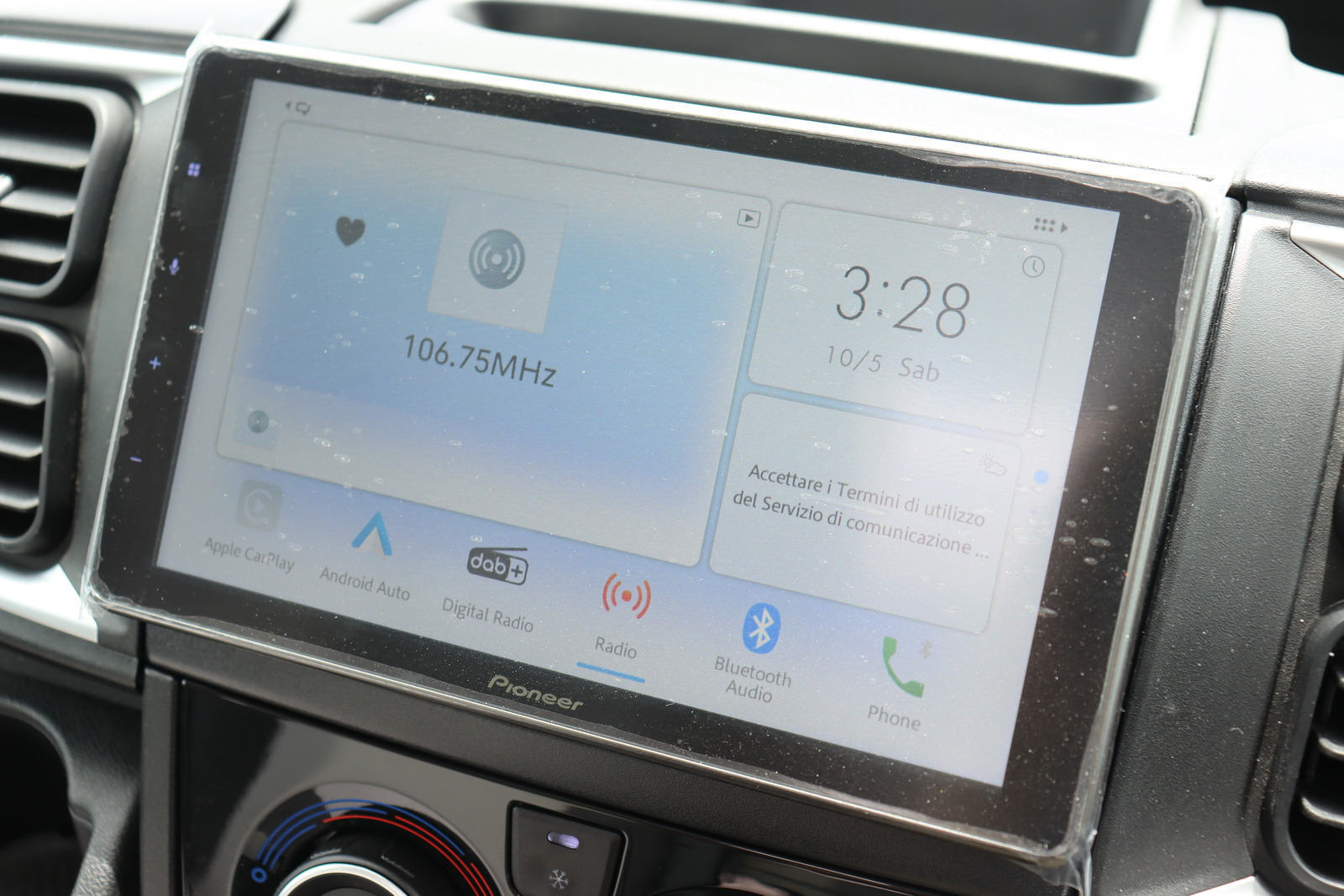 キャンピングカーバンコン