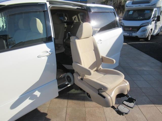 トヨタエスティマ