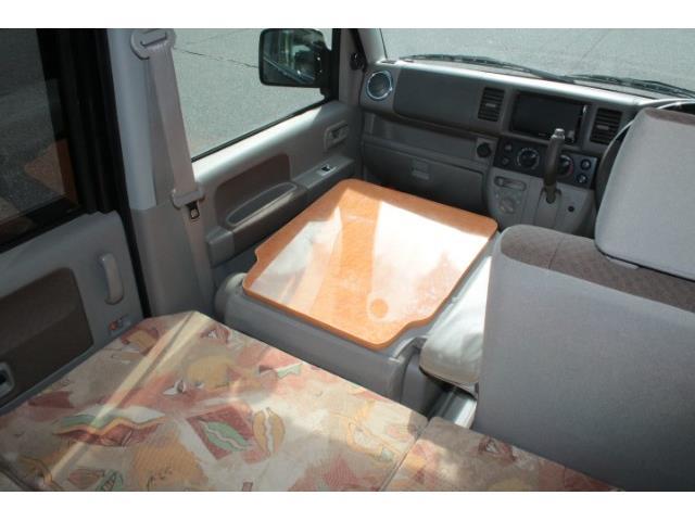 キャンピングカー軽キャンパー