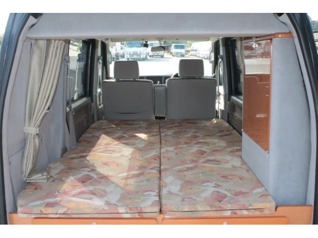 キャンピングカー軽キャンパー