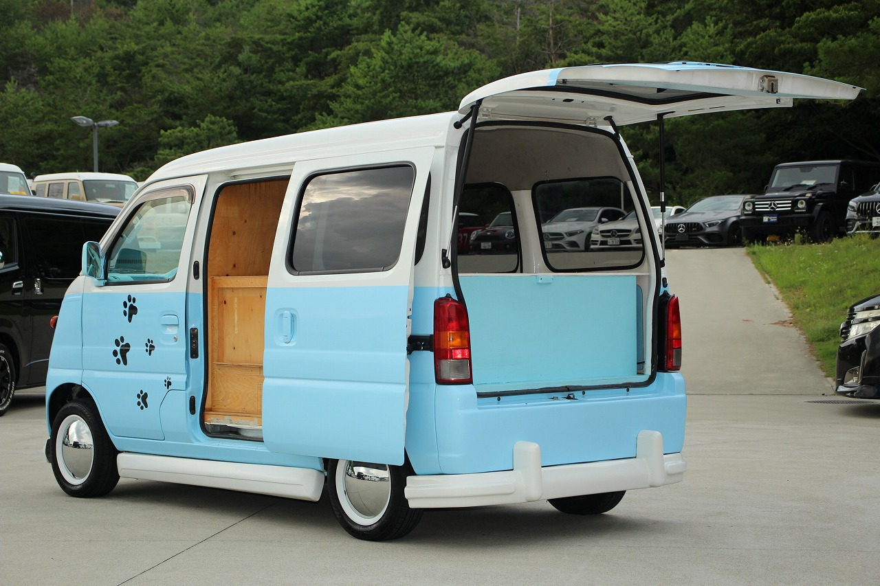 スズキエブリイ